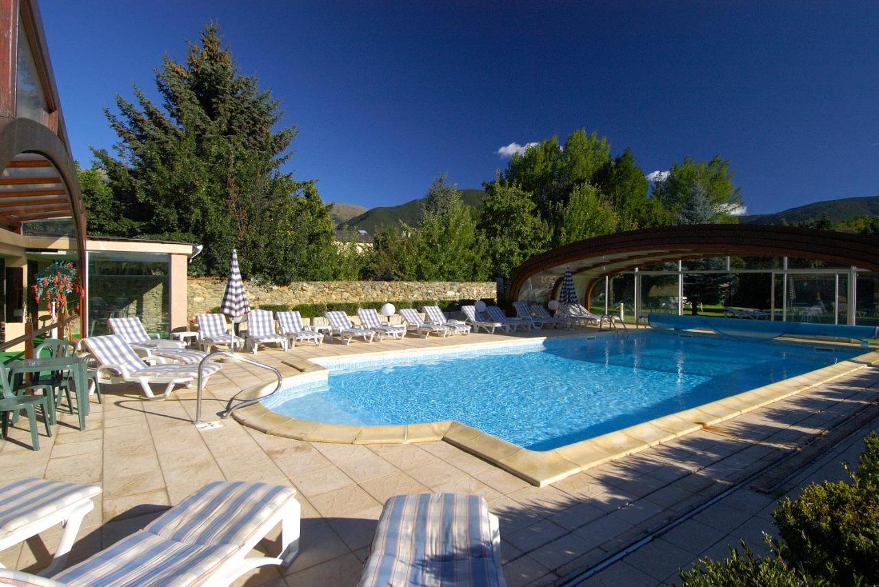 Le Jardin Hotell Saillagouse Exteriör bild